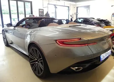 Astonmartin DB12 2025, 1800 км, за 360000000 KRW