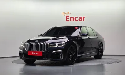 BMW 7-Series · 2022 год