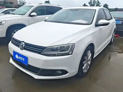 Volkswagen Sagitar · 2013 год