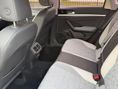 Volkswagen Lavida 2022, 18000 км, за 82000 CNY - фото 11