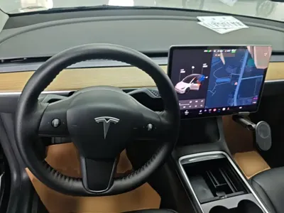 Tesla Model Y 2021, 125300 км, за 125600 CNY - фото 10