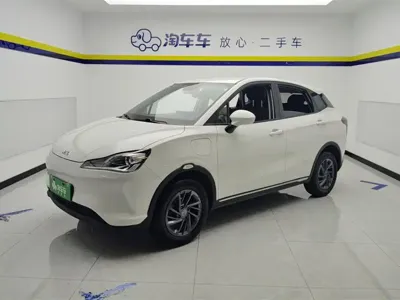 NETA Neta V · 2022 год