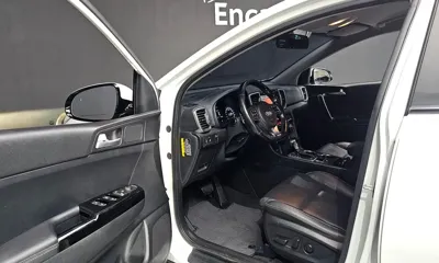 Kia Sportage 2018, 94710 км, за 12500000 KRW - фото 10