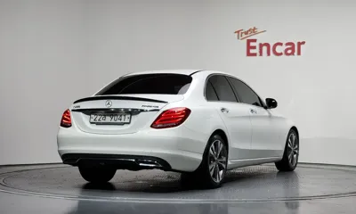 Mercedes-Benz C-Class 2018, 86991 км, за 17500000 KRW - фото 2