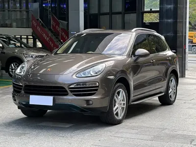 Porsche Cayenne · 2013 год