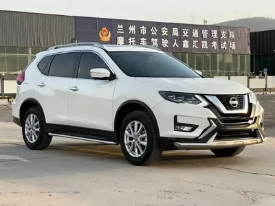 Nissan X-Trail 2024, 30000 км, за 99800 CNY