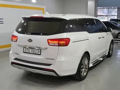 Kia Canival 2016, 189225 км, за 10500000 KRW