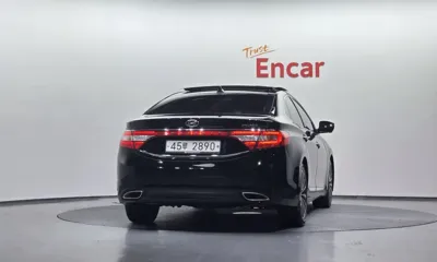 Hyundai Grandeur 2014, 137065 км, за 7000000 KRW
