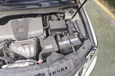 Lexus ES 2015, 81400 км, за 98051.52 CNY - фото 22