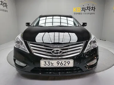 Hyundai Grandeur · 2012 год