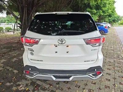 Toyota Highlander 2015, 151200 км, за 75300 CNY - фото 6