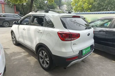Kia KX3 2017, 75100 км, за 47388.64 CNY