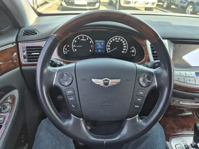 Hyundai Genesis 2009, 143434 км, за 3500000 KRW - фото 8