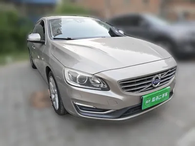 Volvo S60 2016, 95900 км, за 46708.85 CNY