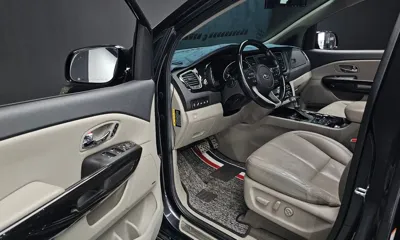 Kia Canival 2019, 200964 км, за 13250000 KRW - фото 11