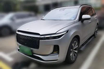Li Auto ONE · 2021 год