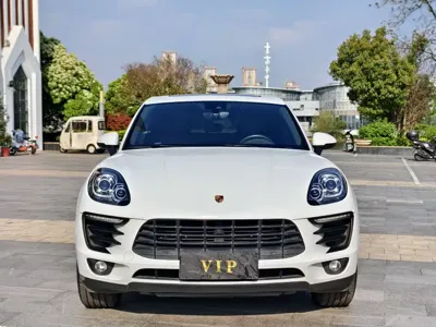 Porsche Macan 2017, 100000 км, за 118800 CNY