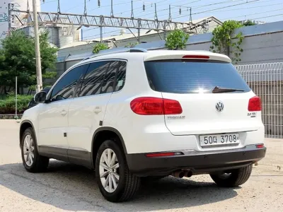 Volkswagen Tiguan 2015, 136097 км, за 7900000 KRW