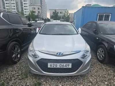 Hyundai Sonata 2012, 203513 км, за 2500000 KRW