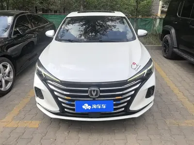 Changan Eado 2021, 35000 км, за 32000 CNY