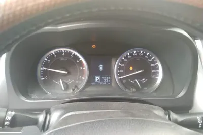 Toyota Highlander 2017, 79800 км, за 103005.74 CNY - фото 11