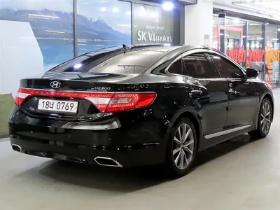 Hyundai Grandeur 2016, 82294 км, за 8600000 KRW - фото 4