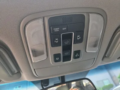 Kia Canival 2015, 179000 км, за 6900000 KRW - фото 10