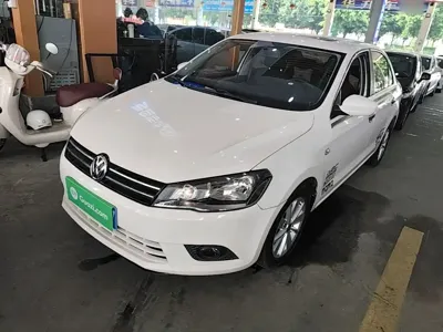 Volkswagen Jetta · 2014 год