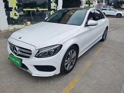 Mercedes-Benz C-Class · 2018 год