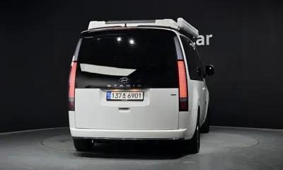 Hyundai Staria 2023, 17346 км, за 49000000 KRW
