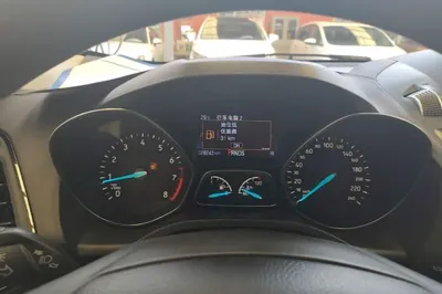 Ford Kuga 2018, 78700 км, за 57558.41 CNY - фото 7