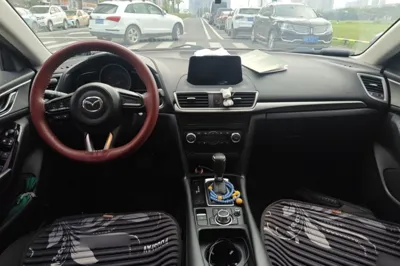 Mazda Mazda 3 Axela 2017, 88600 км, за 45777.35 CNY - фото 9