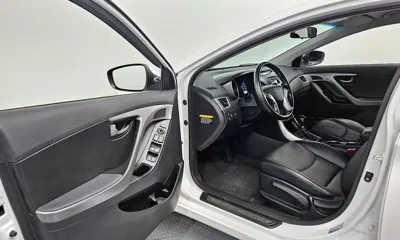 Hyundai Avante 2015, 122942 км, за 4400000 KRW - фото 10