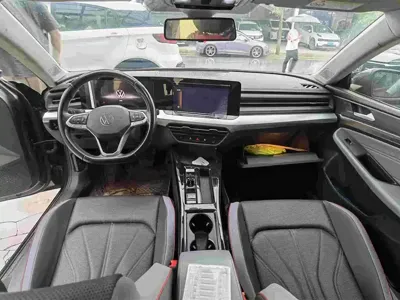 Volkswagen Lamando 2023, 49900 км, за 106800 CNY - фото 11