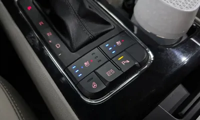 Kia Canival 2018, 172071 км, за 11000000 KRW - фото 27