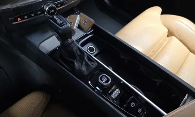 Volvo XC60 2020, 71117 км, за 30000000 KRW - фото 9