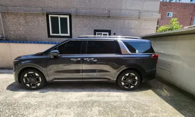 Kia Canival · 2025 год