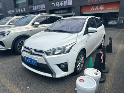 Toyota Yaris L · 2014 год