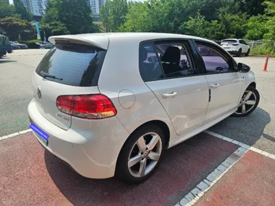 Volkswagen Golf 2013, 122000 км, за 4000000 KRW - фото 3