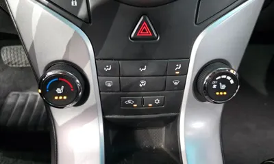 ChevroletGMDaewoo Cruze 2012, 222519 км, за 1490000 KRW - фото 17