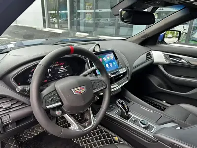 Cadillac CT5 2021, 30000 км, за 121100 CNY