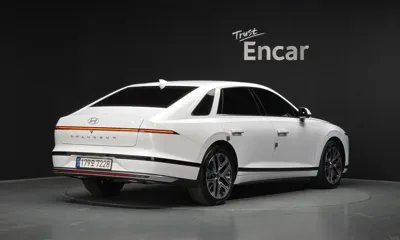 Hyundai Grandeur 2024, 2209 км, за 36900000 KRW