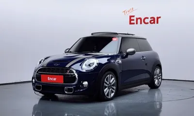MINI Cooper · 2017 год