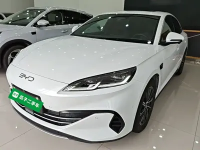 BYD 海豹06 · 2025 год