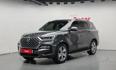 KG_Mobility_Ssangyong Rexton · 2021 год