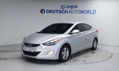 Hyundai Avante · 2013 год