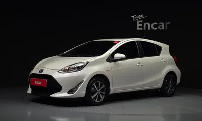 Toyota Prius · 2019 год