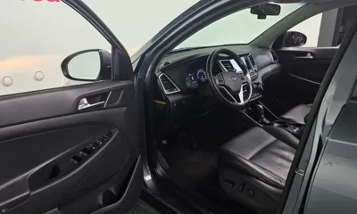 Hyundai Tucson 2017, 178101 км, за 11500000 KRW - фото 10