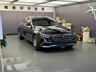 Mercedes-Benz E-Class 2023, 36000 км, за 229800 CNY