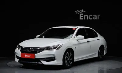 Honda Accord · 2017 год